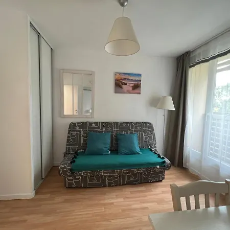 Apartment Joli T2 Proche Dans *