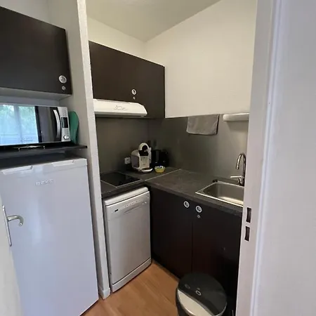 Apartment Joli T2 Proche Dans La Londe-les-Maures